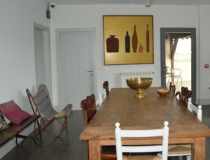 El salón en Emebed Posadas de Castrojeriz.